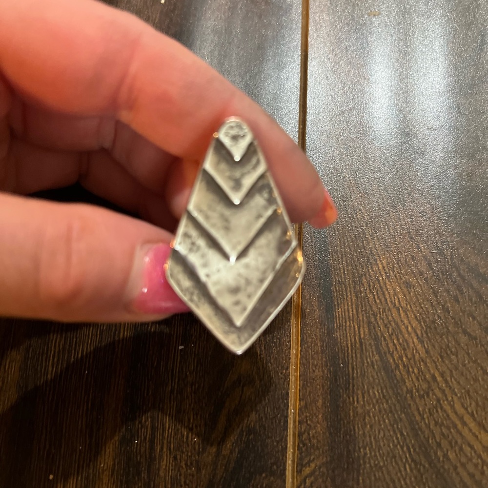 Silver Leaf Chunky Ring - image 2